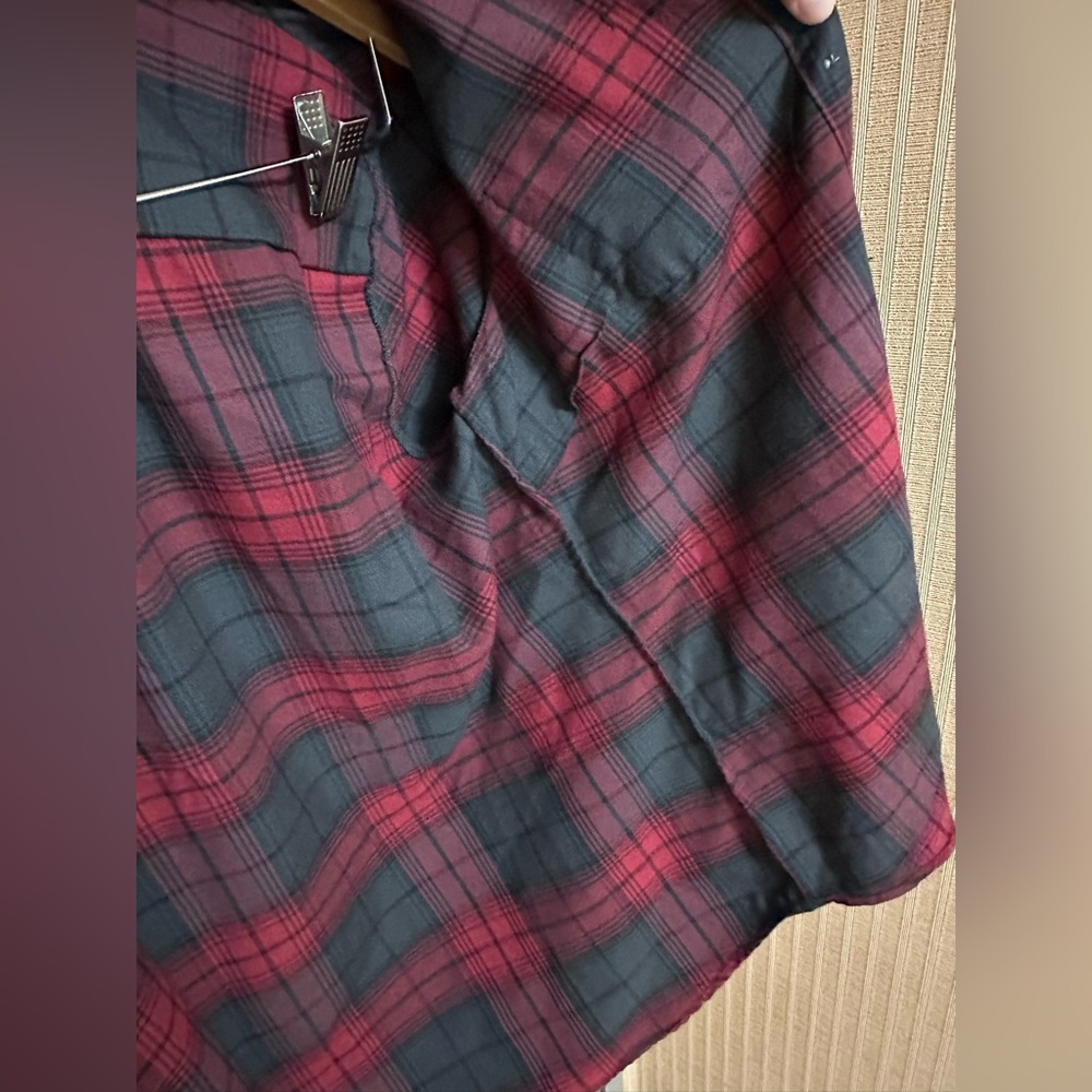 Eddie Bauer Red and Black Plaid Button-Up Shirt - Picture 3 of 5